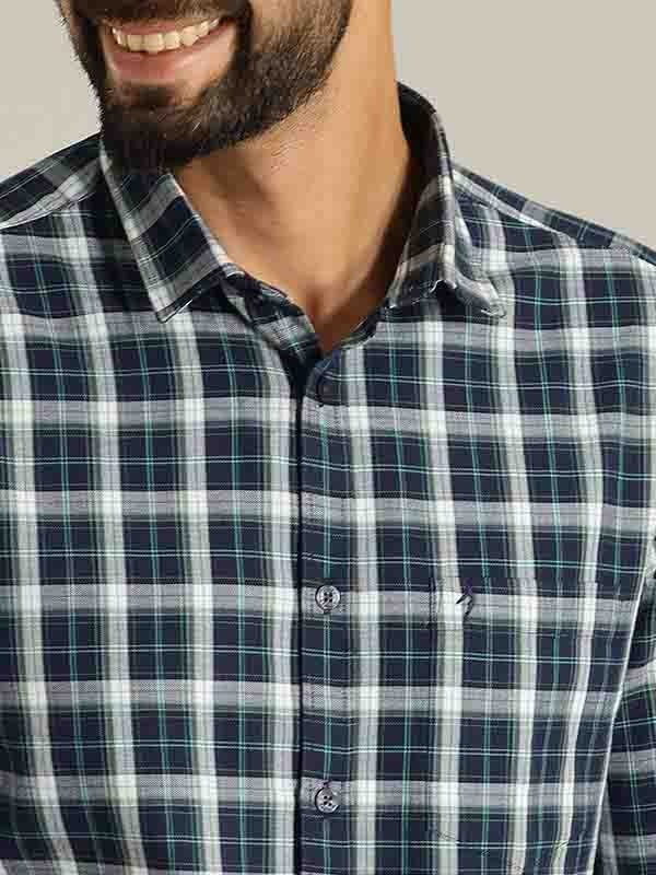 Indian Terrain Men's Slim Fit Full Sleeve Checkered Navy Shirt